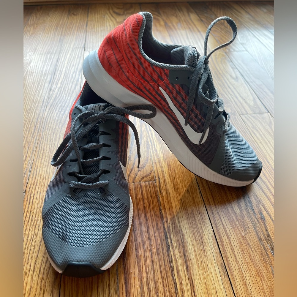 Women’s Nike shoes